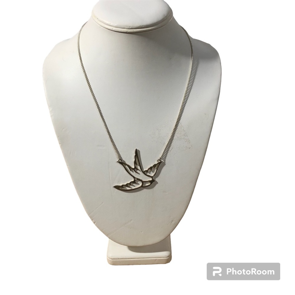 Zad Silver Metal Swallow Cutout Necklace